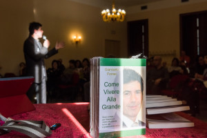 Come Vivere Alla Grande in bella vista, durante il seminario di Giancarlo Fornei a Villa Fenaroli (Brescia) marzo 2015