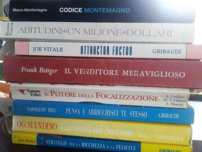 Perché dovresti spegnere il cellulare e aprire un libro (Consiglio di un Coach)